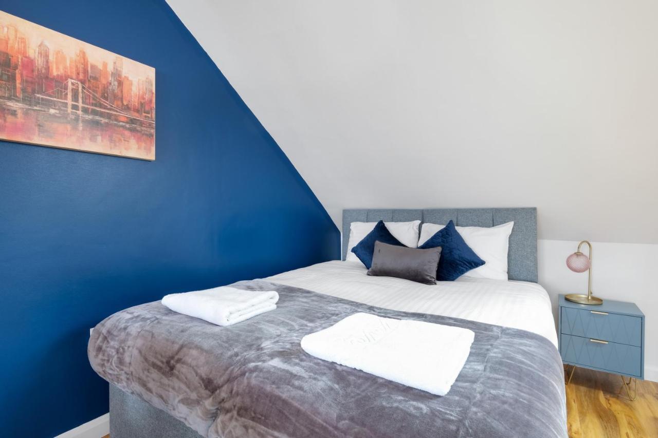 Wembley Fernbank Studios Sudbury Hill Harrow Self-Contained Studios With En-Suite المظهر الخارجي الصورة